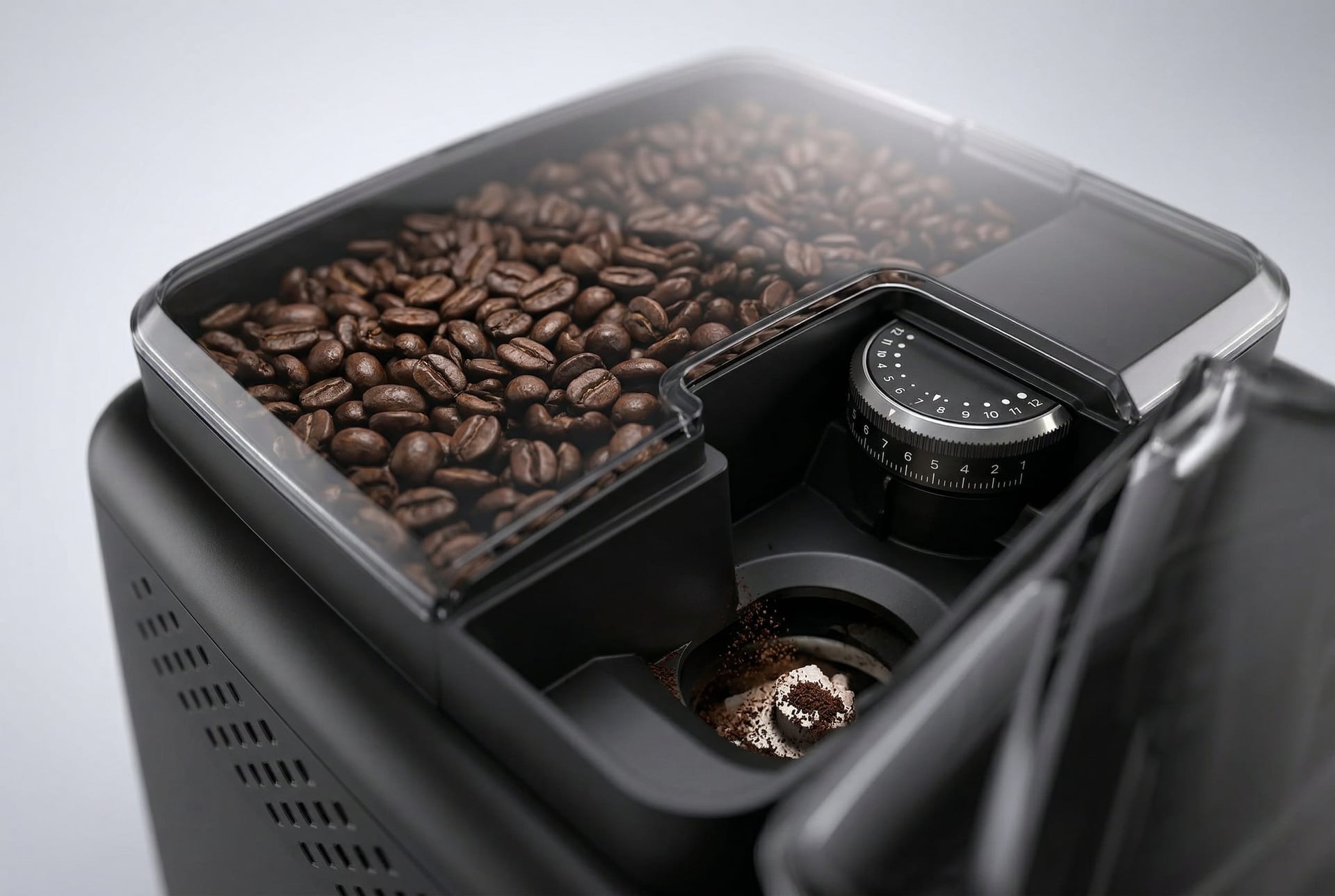 Philips 3200 LatteGo ceramic grinder with 5 grind settings dial and 275g bean hopper for fresh bean-to-cup espresso