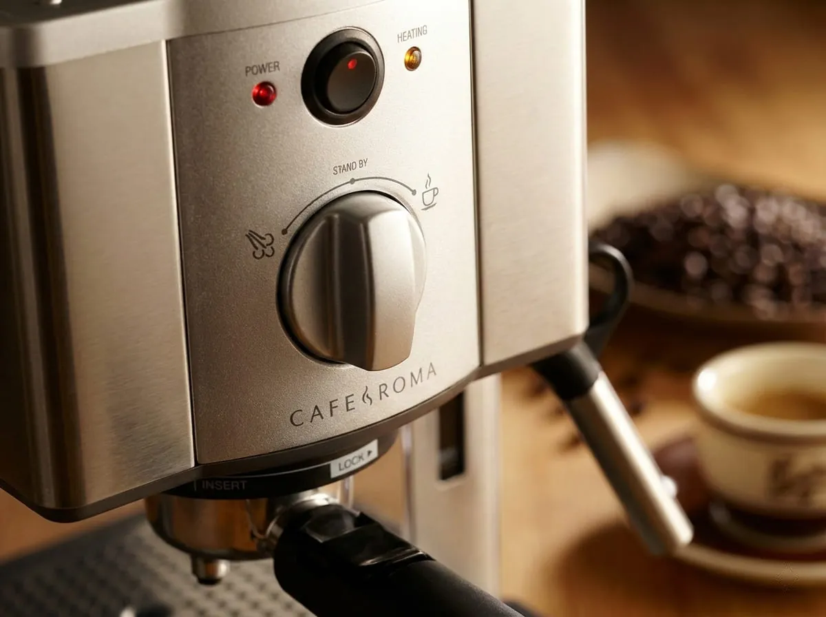 Breville ESP8XL Cafe Roma compact stainless steel body and traditional Italian styling shown close up
