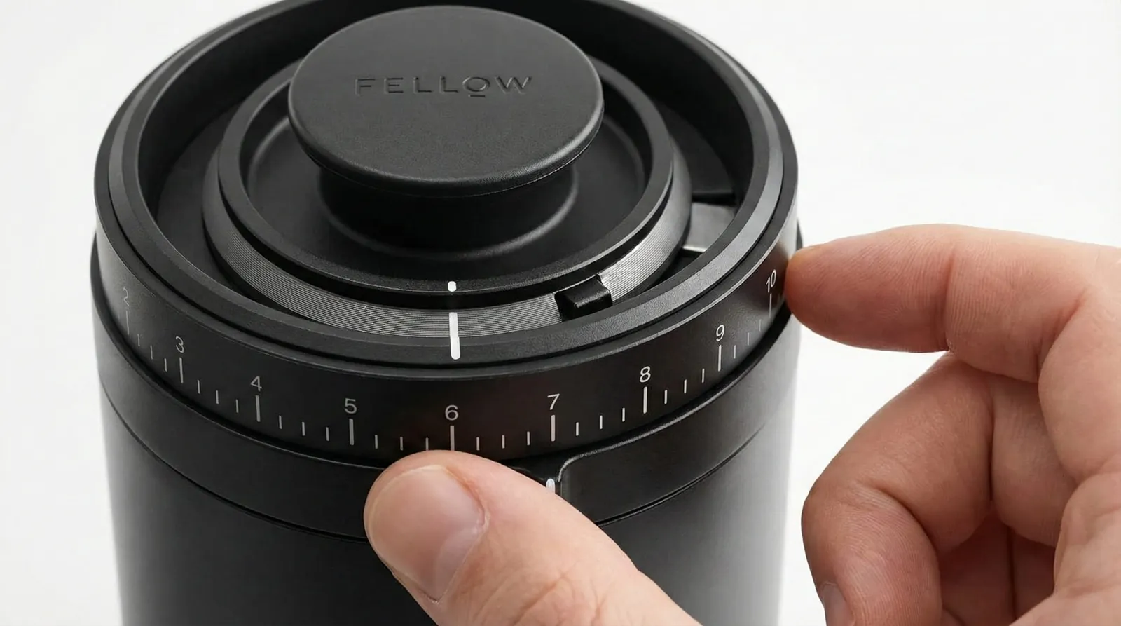 Fellow Opus grind settings dial showing steps from fine espresso to coarse French press